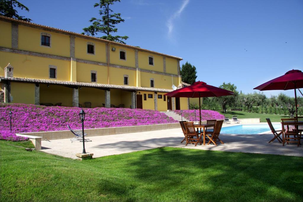 Agriturismo Villa Irelli Castellalto Exterior foto